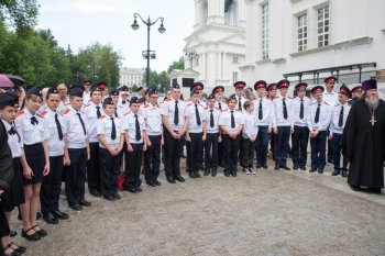 Церемония открытия усыпальницы на Соборной площади